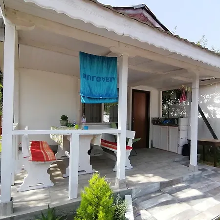 *костадин и мария* Apartment Ahtopol